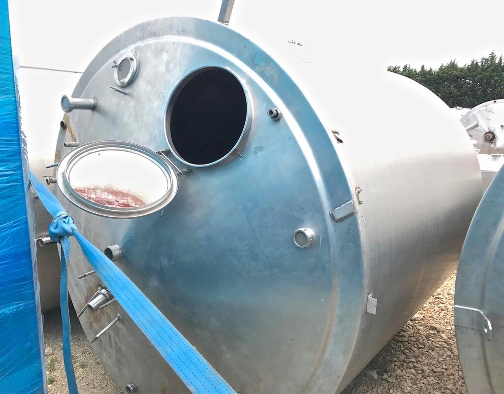 Cuve inox cylindrique verticale