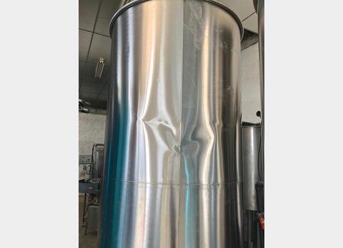 Cuve Inox chapeau flottant de 28 hls Volume : 2800 litres (28 hls)