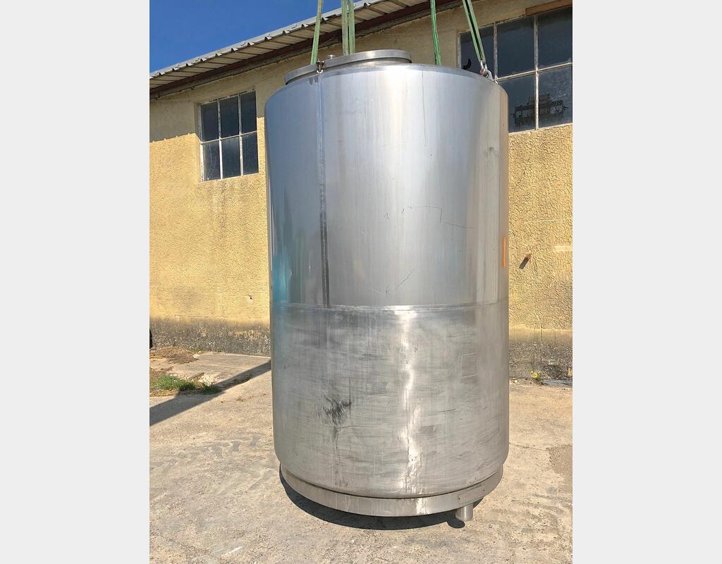 Vertical cylindrical stainless steel tank - Volume: 4000 liters