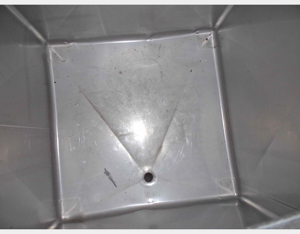 Conteneur INOX rectangulaire - Volume : 1000 litres