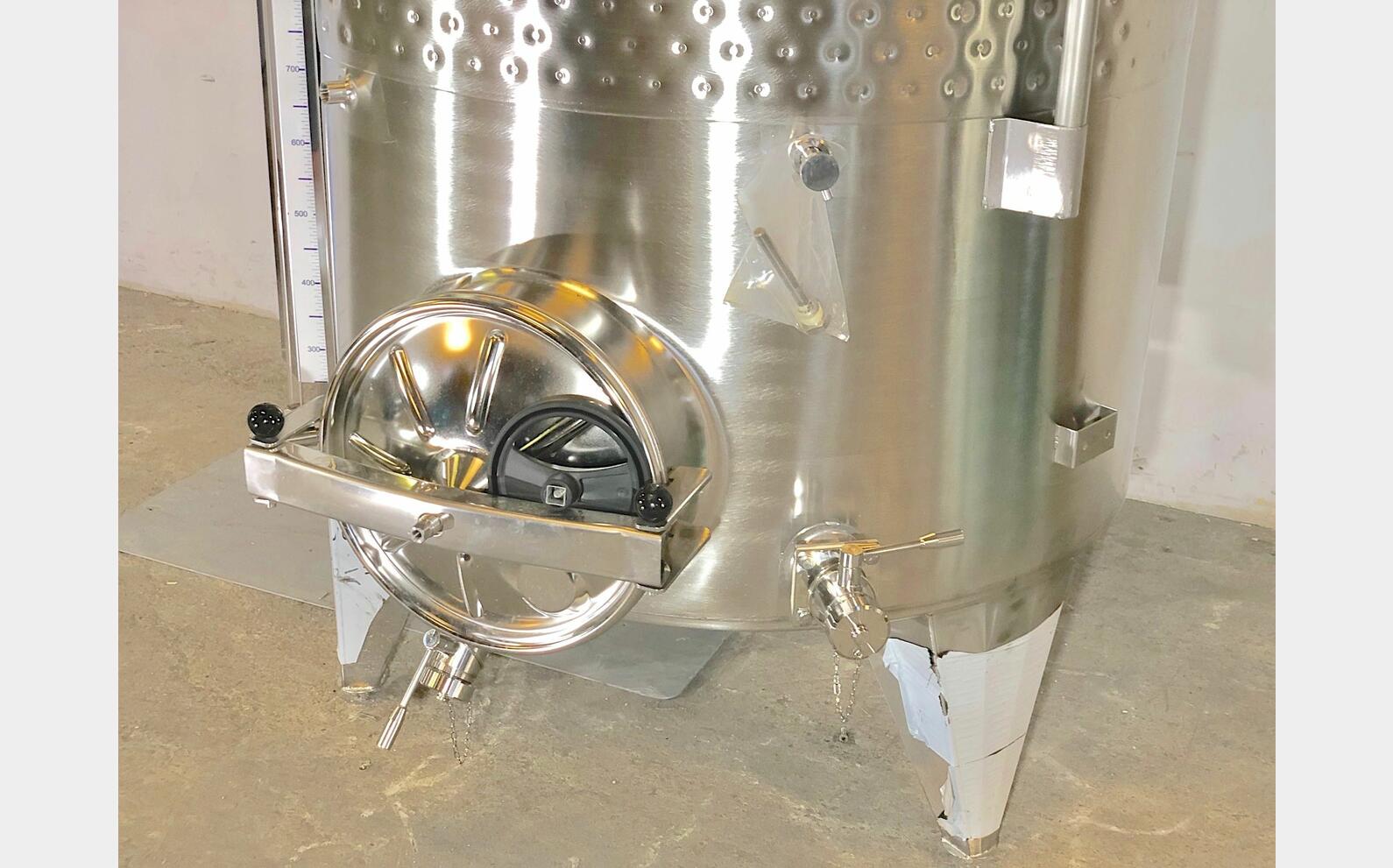 Cuve inox 304 - Circuit nid d'abeilles 27.2 HL (2 728 litres) ARSILAC