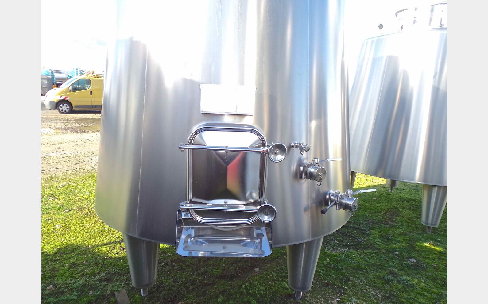 Cuve INOX 40 HL SERAP Ann&eacute;e : 2011 Marque : SERAP