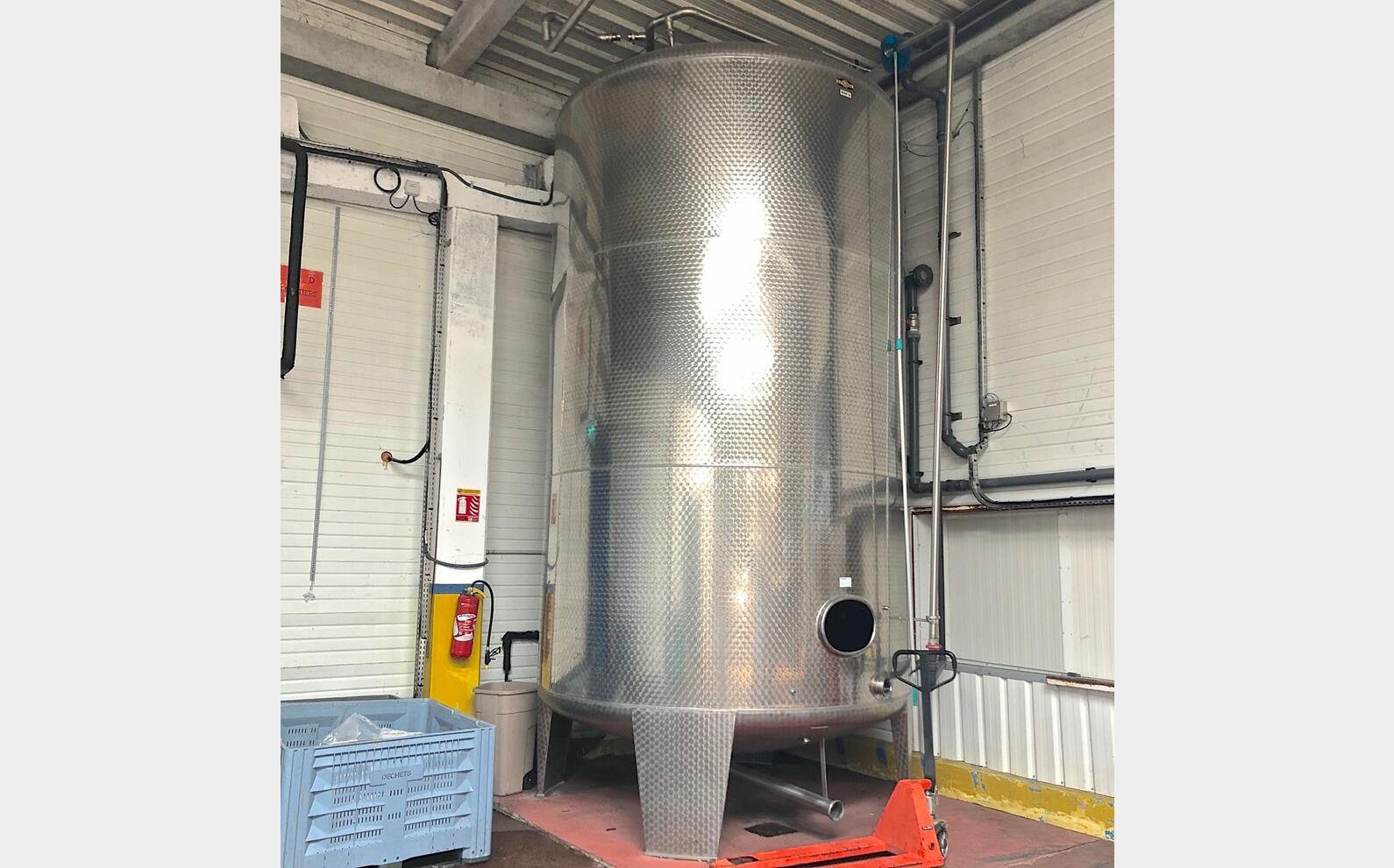 Cuve Inox cylindrique verticale