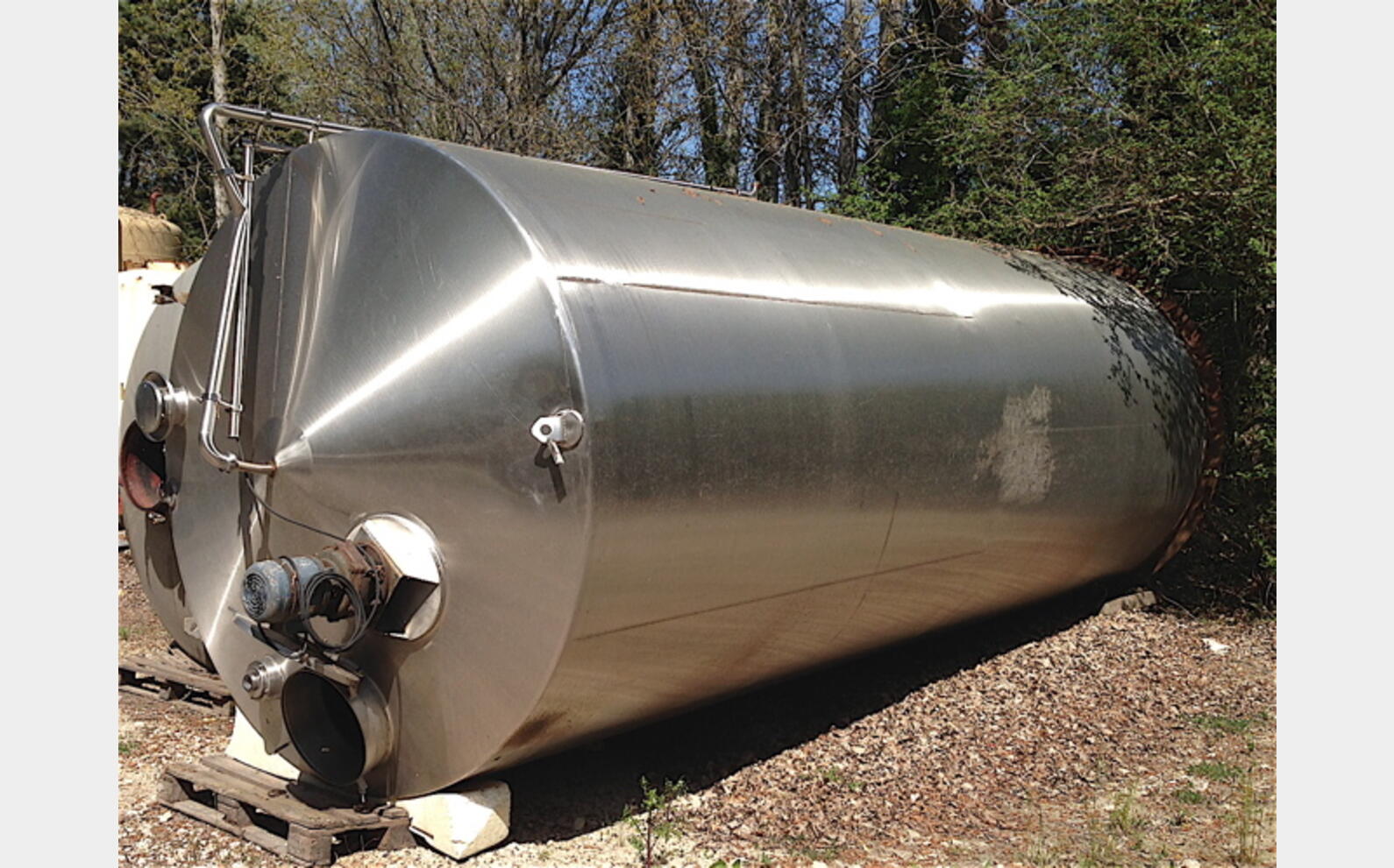 cuve m&eacute;lange INOX 304 Volume : 24000 litres