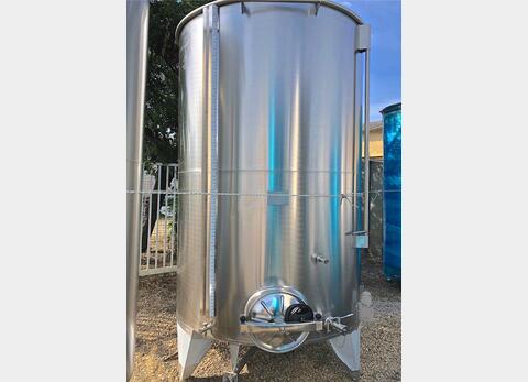 Cuve INOX chapeau flottant de 5000 litres Volume : 5000 litres