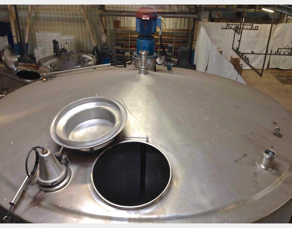 Cuve agit&eacute;e INOX