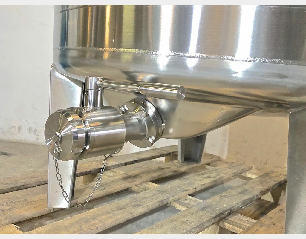 316 stainless steel tank - Model MTLM1000R