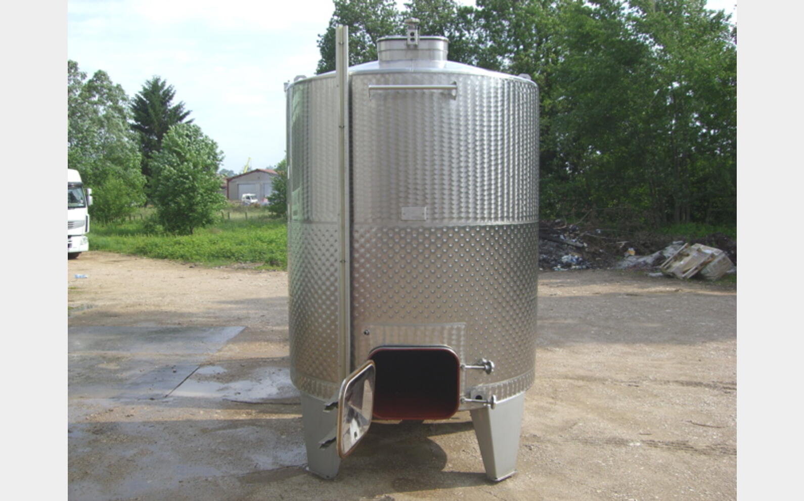 Cuve cylindrique verticale inox,
