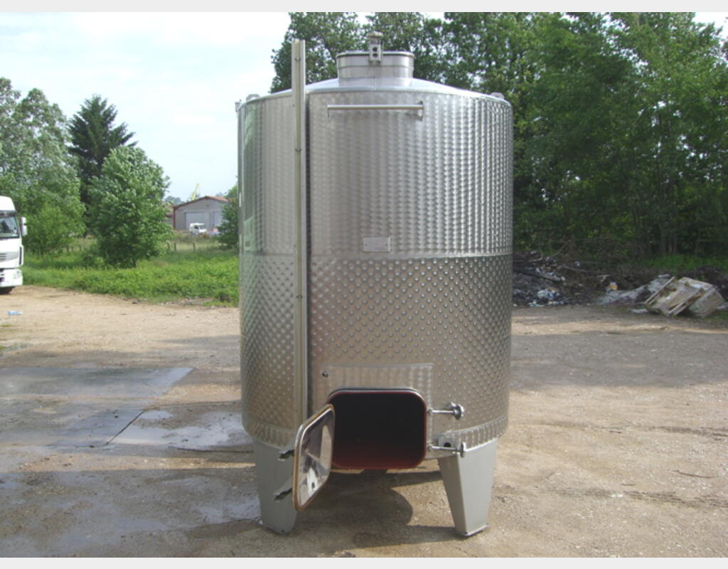Cuve cylindrique verticale inox,