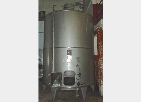 Cuve inox ferm&eacute;e sur pieds
