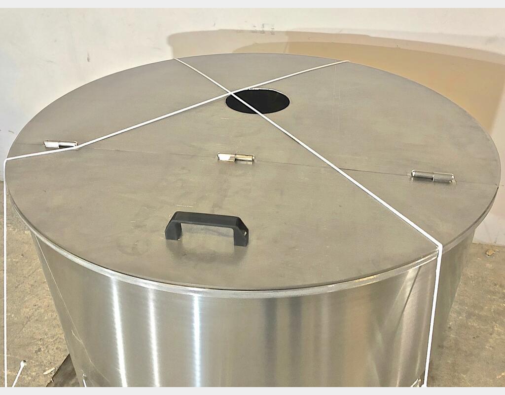 316 stainless steel tank - Model MTLM500