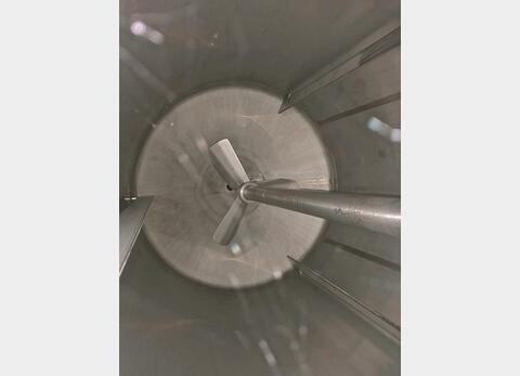 Cuve inox agit&eacute;e type fondoir Marque : THITEC
