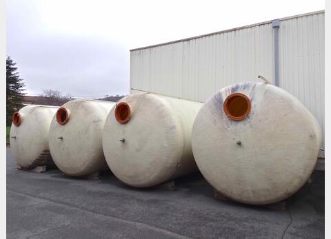 Cuve fibre fond plat sur radier Volume : 50 000 litres (500 hls)