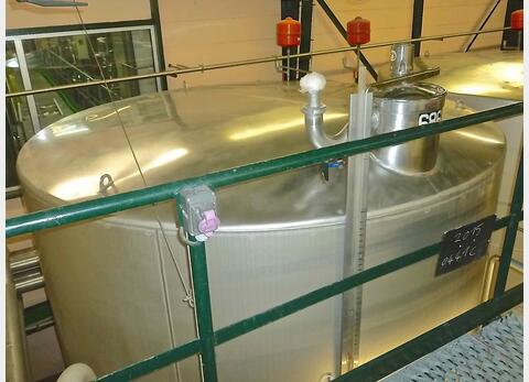 Cuve inox 316L agit&eacute;e isol&eacute;e circulation forc&eacute;e Agroalimentaire INOX 316L Volume : 250 HL (25000 litres)