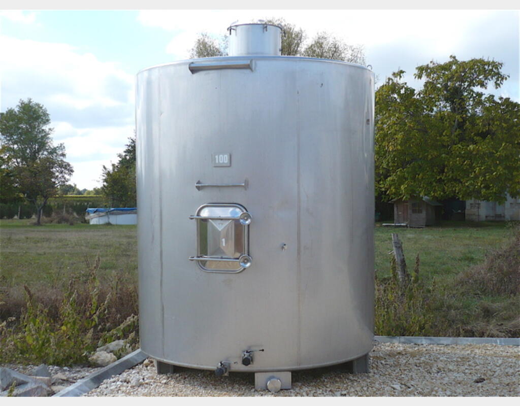 Cuve de stockage en INOX 304 - Cylindrique verticale à fond plat