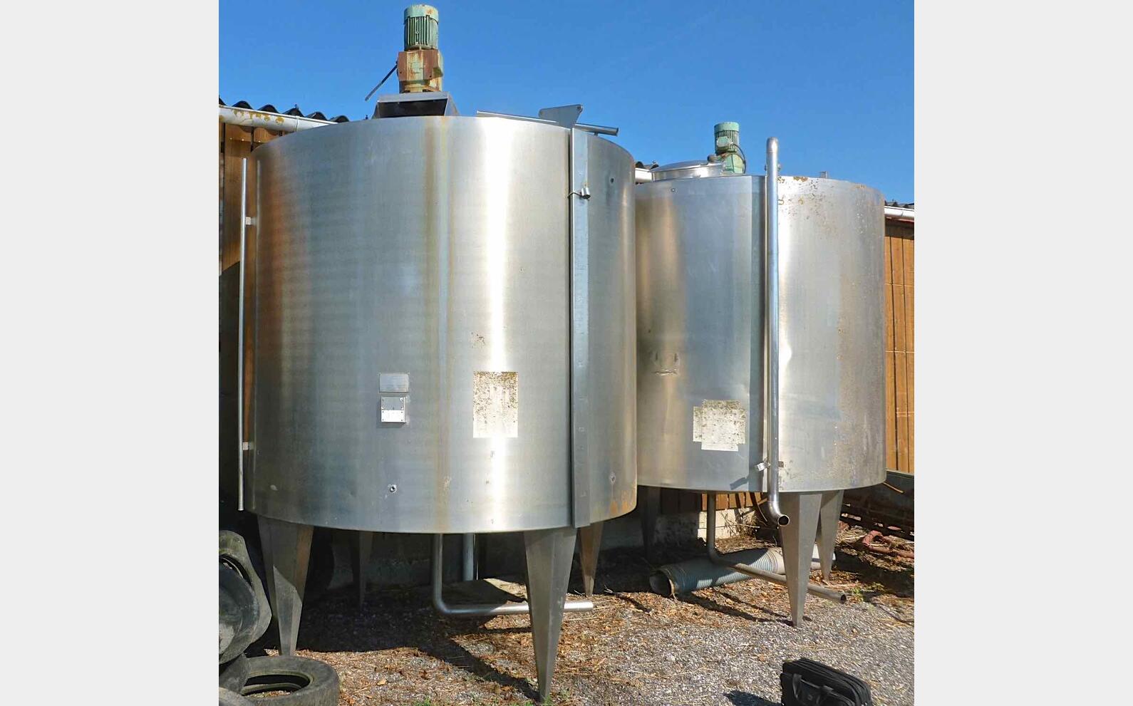 Cuve de m&eacute;lange en inox Provenance : agroalimentaire (m&eacute;lasse) Marque : SCIO