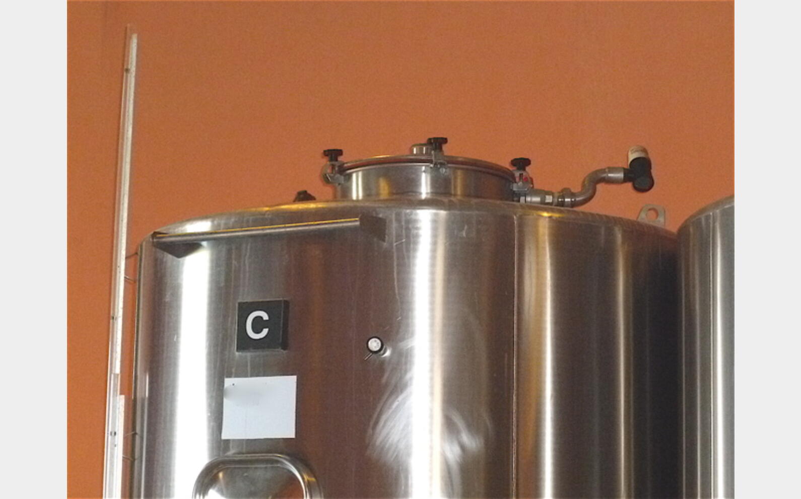 Cuve inox compartiment&eacute;e 20 + 30 hls.