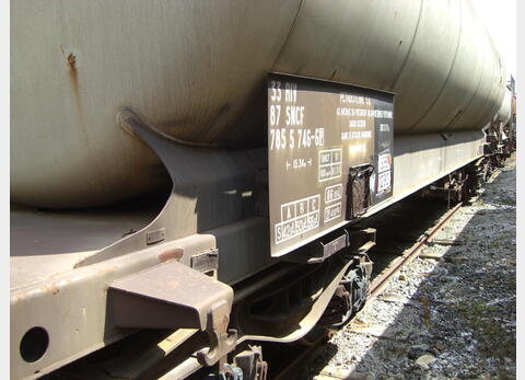 Citerne horizontale sur chassis, 86m3 - Acier Brut