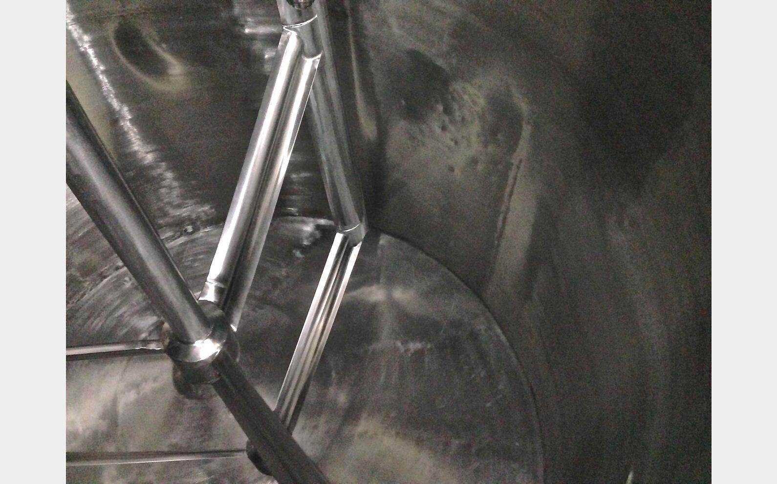 Cuve INOX  de m&eacute;lange isol&eacute;e