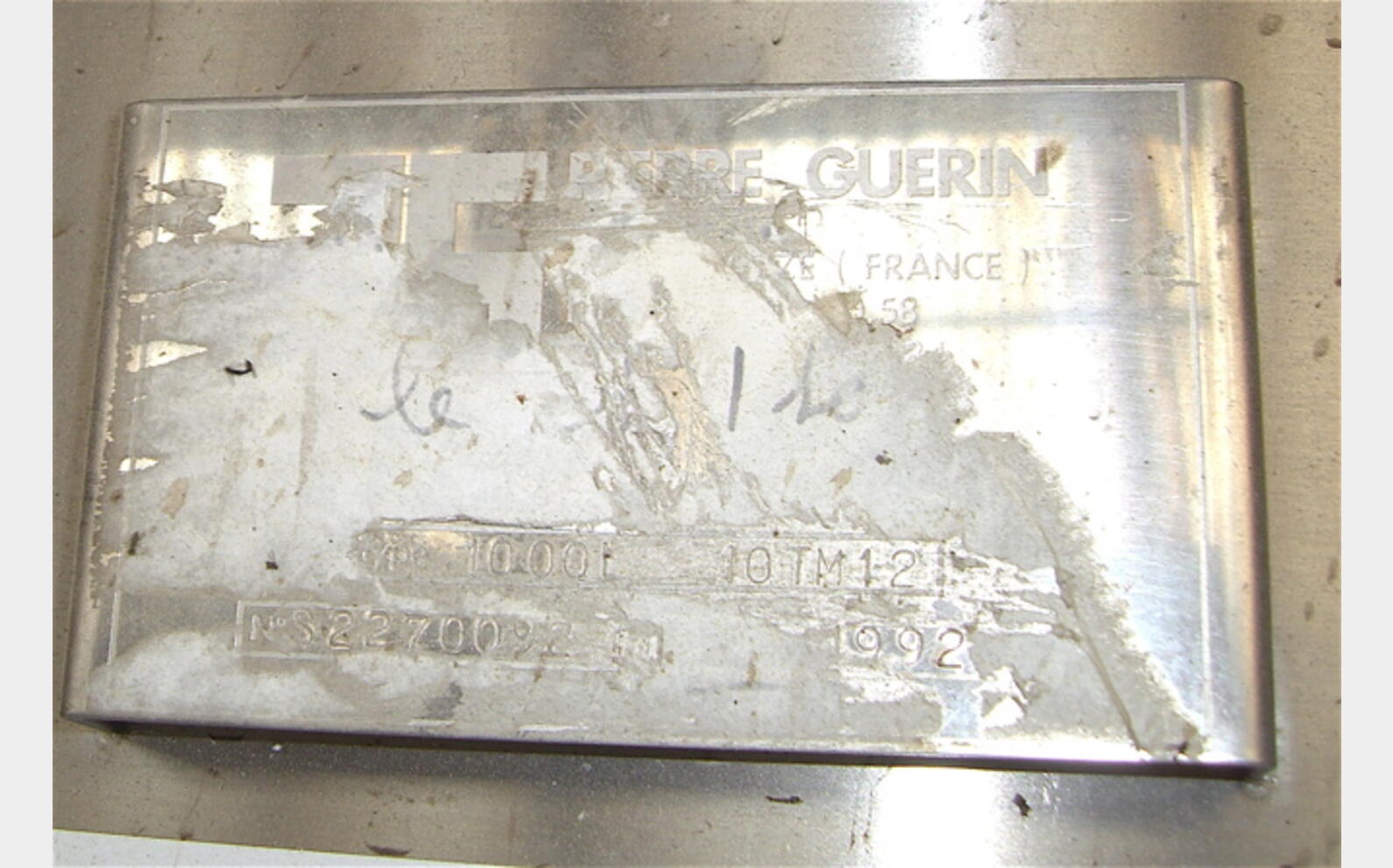 Cuve inox 316L isol&eacute;e, agit&eacute;e, r&eacute;chauff&eacute;e Cuve isol&eacute;e, double enveloppe, agit&eacute;e