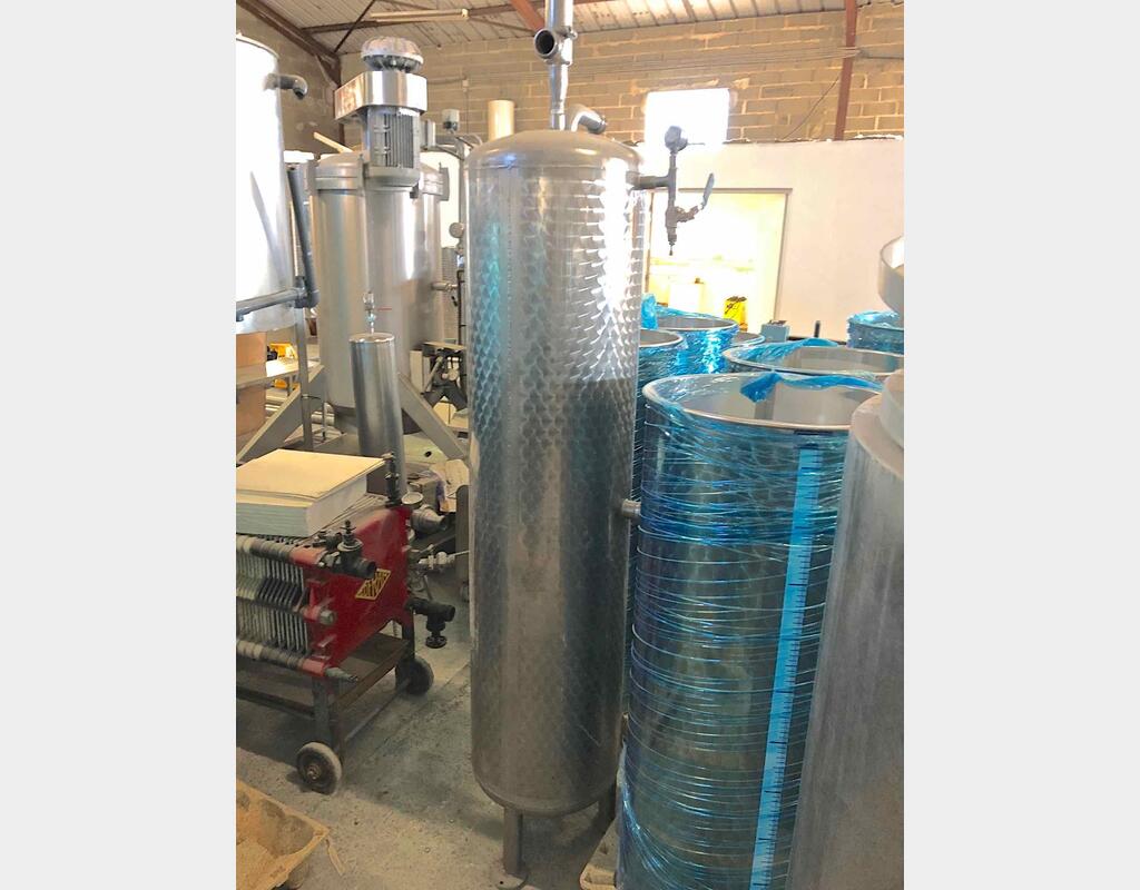 Réservoir inox tampon - Volume : 150 litres
