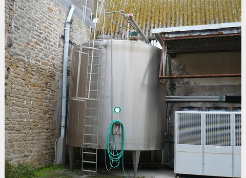 cuve de m&eacute;lange INOX 30 000 litres