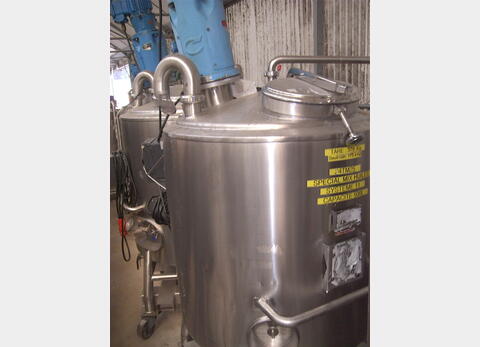 Cuve inox 316L agit&eacute;e, isol&eacute;e volume : 500 litres marque : PIERRE GUERIN