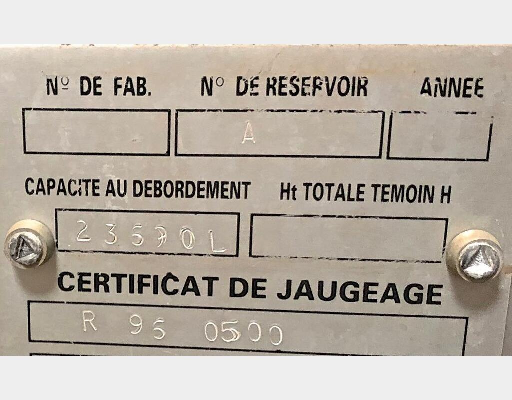 Cuve inox fond conique sur pieds - Agitée