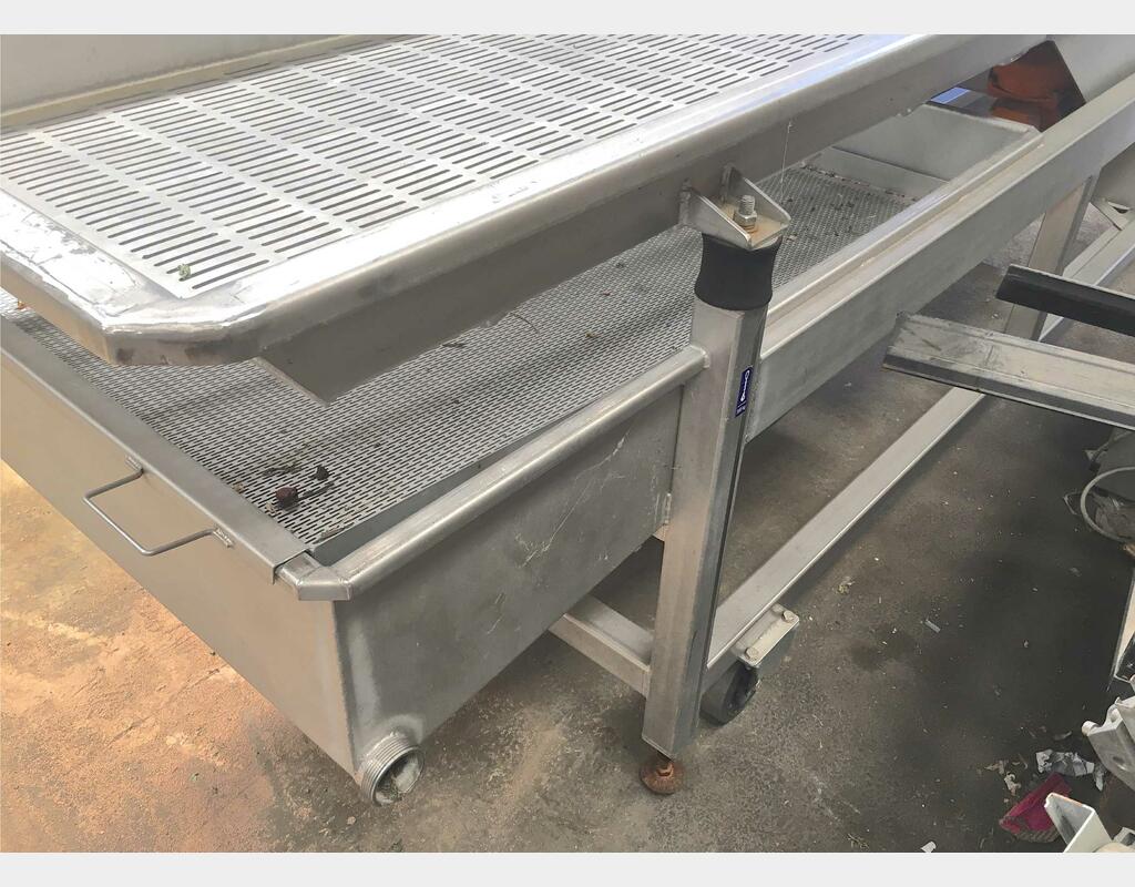 Table de tri vibrante - Marque : VAUCHER BEGUET