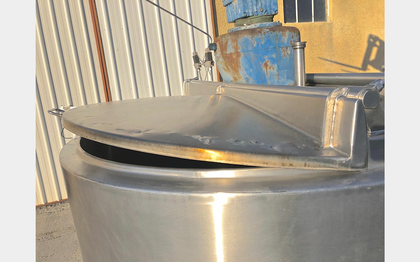Cuve inox agit&eacute;e isol&eacute;e LSDH18