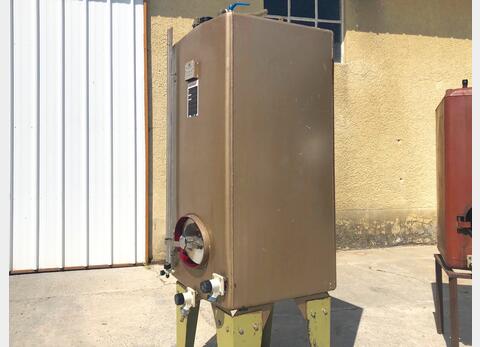 Cuve stockage acier