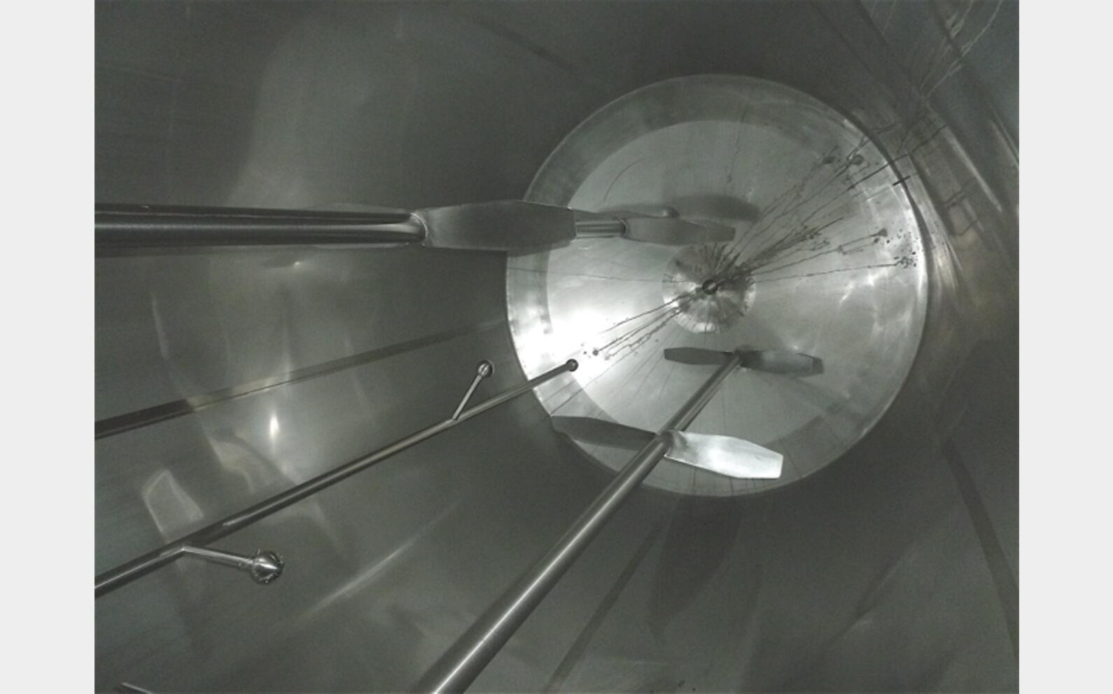 Cuve INOX agit&eacute;e calorifug&eacute;e Marque : ALFA LAVAL