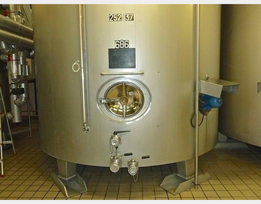 Cuve inox 316L agitée, isolée - Avec circulation forcée