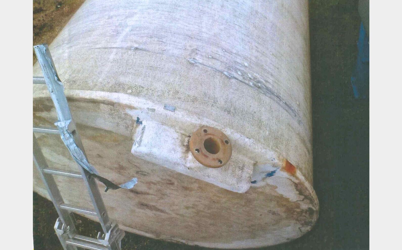 Cuve de stockage en polyester
