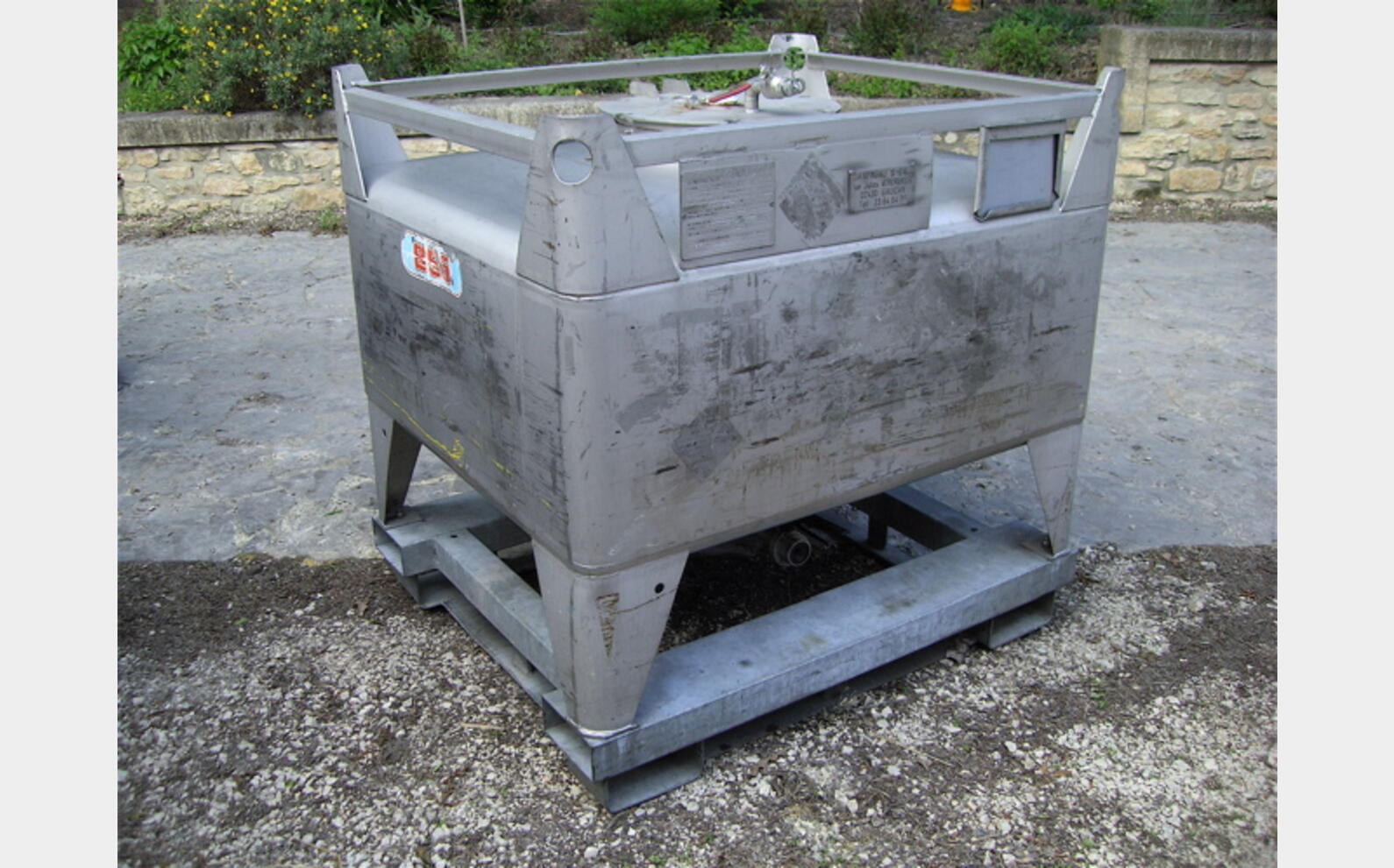 conteneur INOX 304L 665 litres