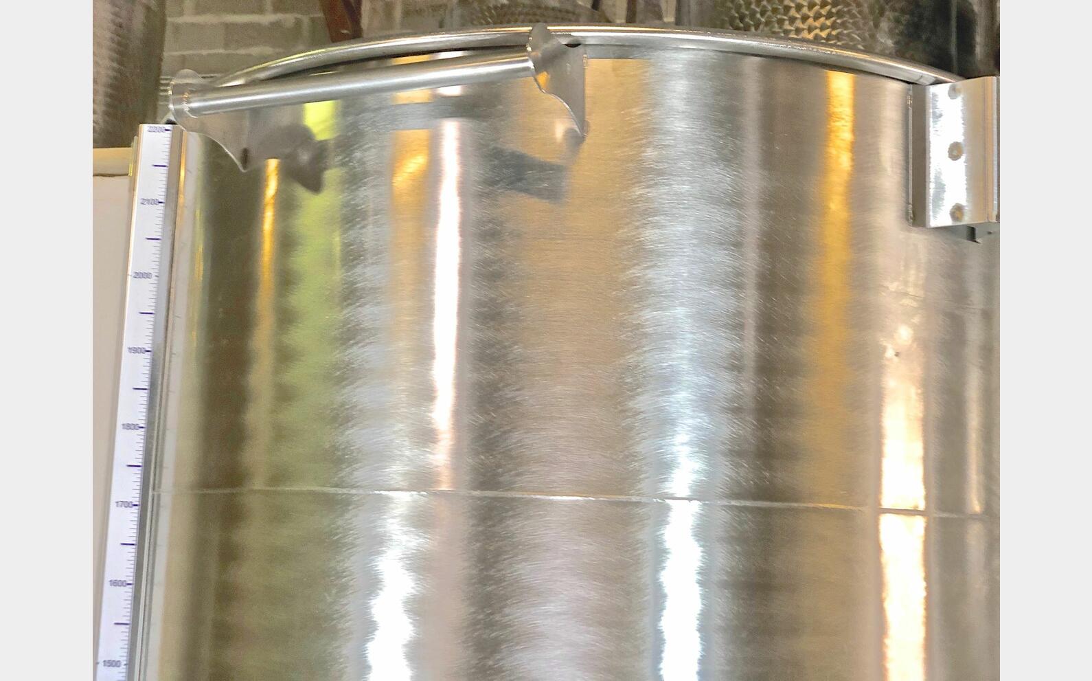 304 ss tank - Honeycomb circuit 21.3 HL (2 135 litres) ARSILAC