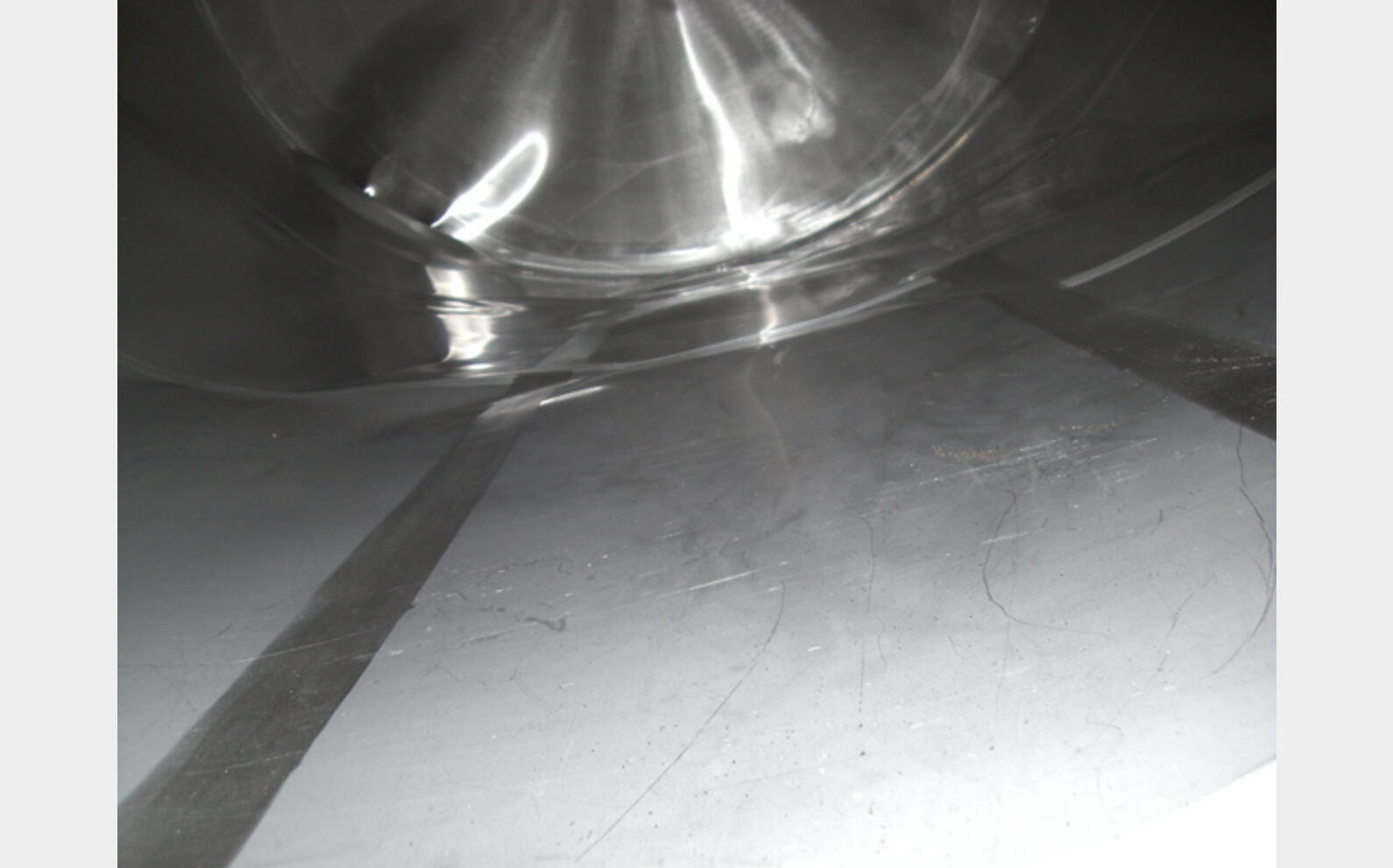 Cuve verticale INOX 304 de 200 hls, occasion