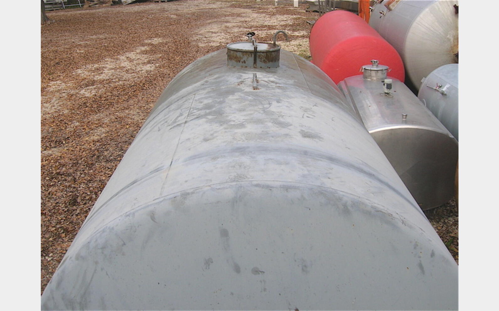 Cuve acier cylindrique horizontale