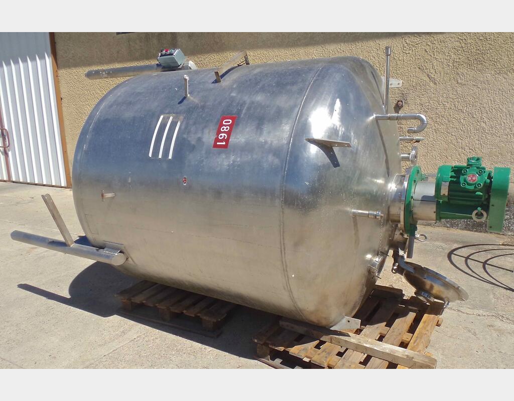 Cuve inox agit&eacute;e