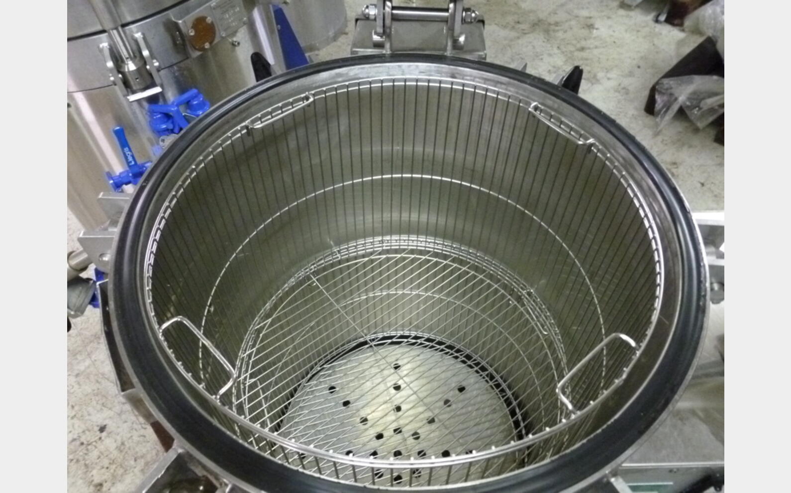autoclave INOX Ann&eacute;e : 1999 Constructeur : GETTINGE