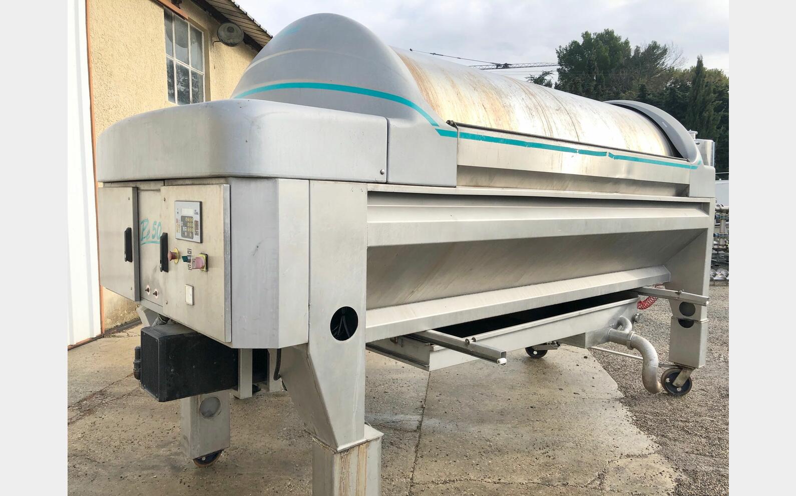 Pressoir pneumatique 50 HLS Marque : PERA