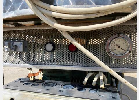650 L stainless steel mixing tank with cooling unit