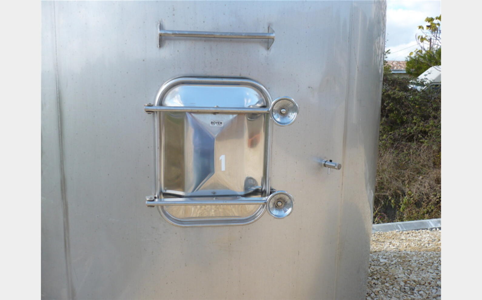 cuve stockage INOX 304 Agroalimentaire (vin rouge) Volume : 10000 litres