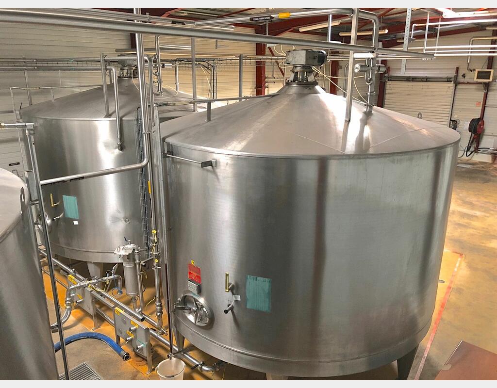 Cuve inox Agit&eacute; N&deg;A.B.C.et D 23.600 litres