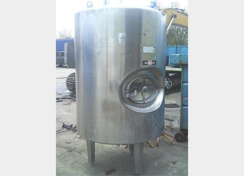 cuve stockage INOX isol&eacute;e Volume : 1000 litres.