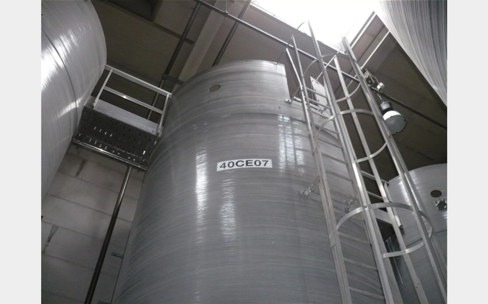 cuve stockage POLYESTER Marque : SOVAP Volume : 50000 litres