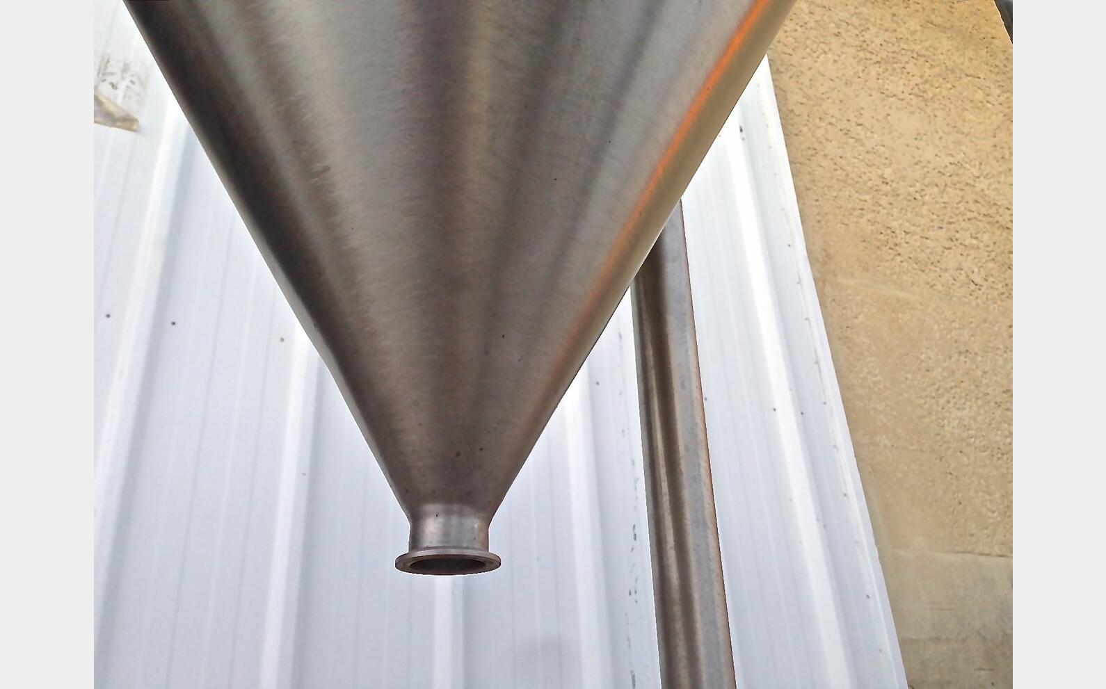 Cuve inox conique ouverte