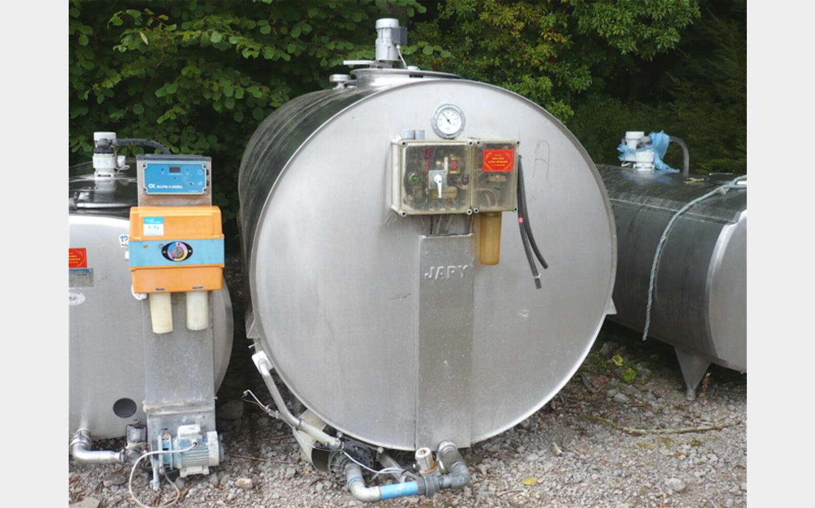 Tank &agrave; lait INOX 304 Volume : 4.140 litres