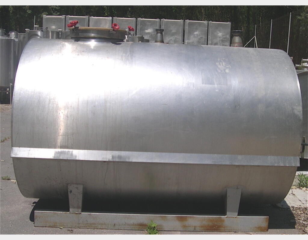Cuve inox horizontale Isolée - de 3 200 l