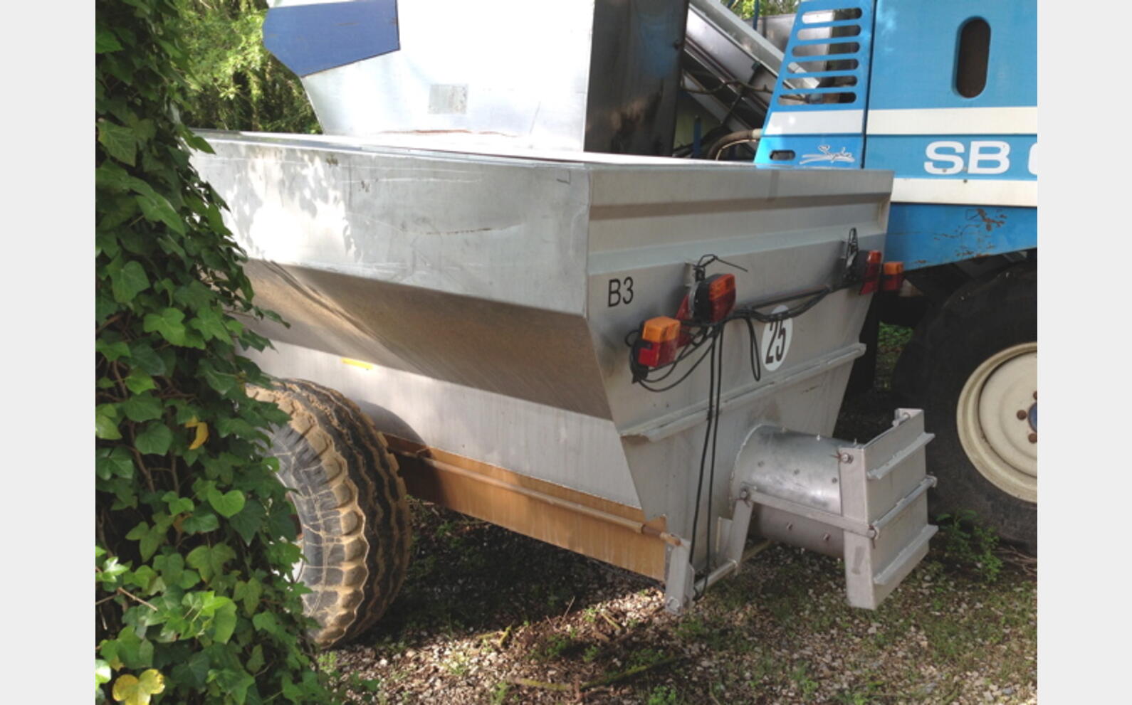 Benne &agrave; vendange inox 46 Hls